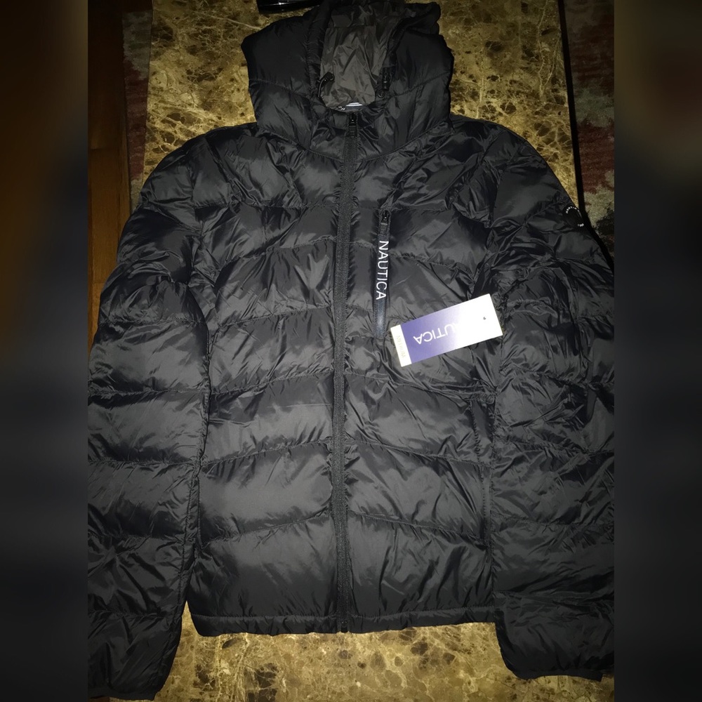 NAUTICA LIGHT WEIGHT WATER RESISTANT BUBBLE